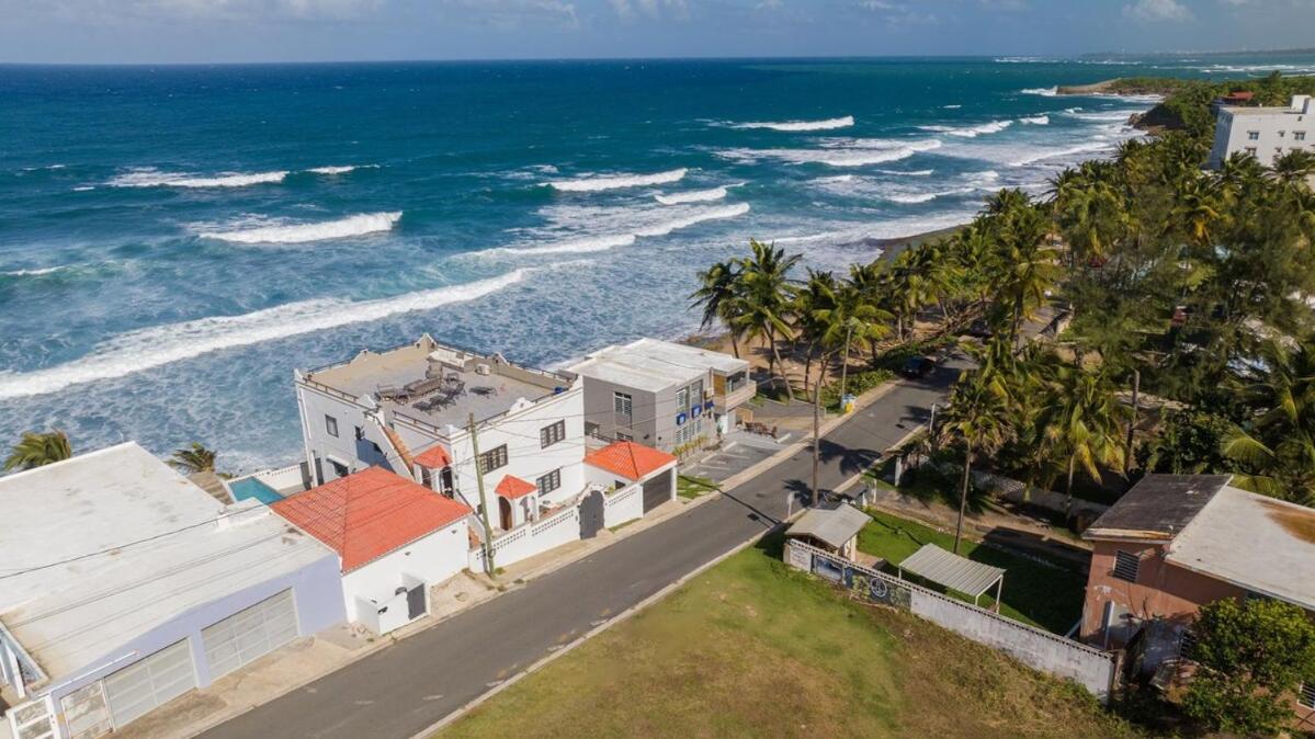 4 Bedroom Kikita Beach Villa Oceanfront W Pool Dorado Exterior foto