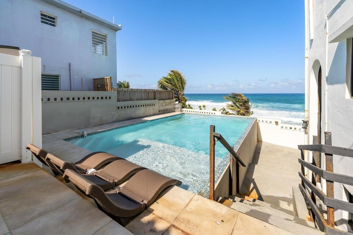 4 Bedroom Kikita Beach Villa Oceanfront W Pool Dorado Exterior foto
